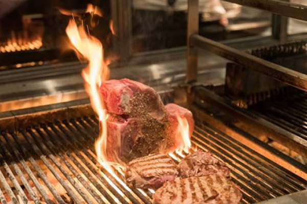 Steak Cornelis op het vuur
